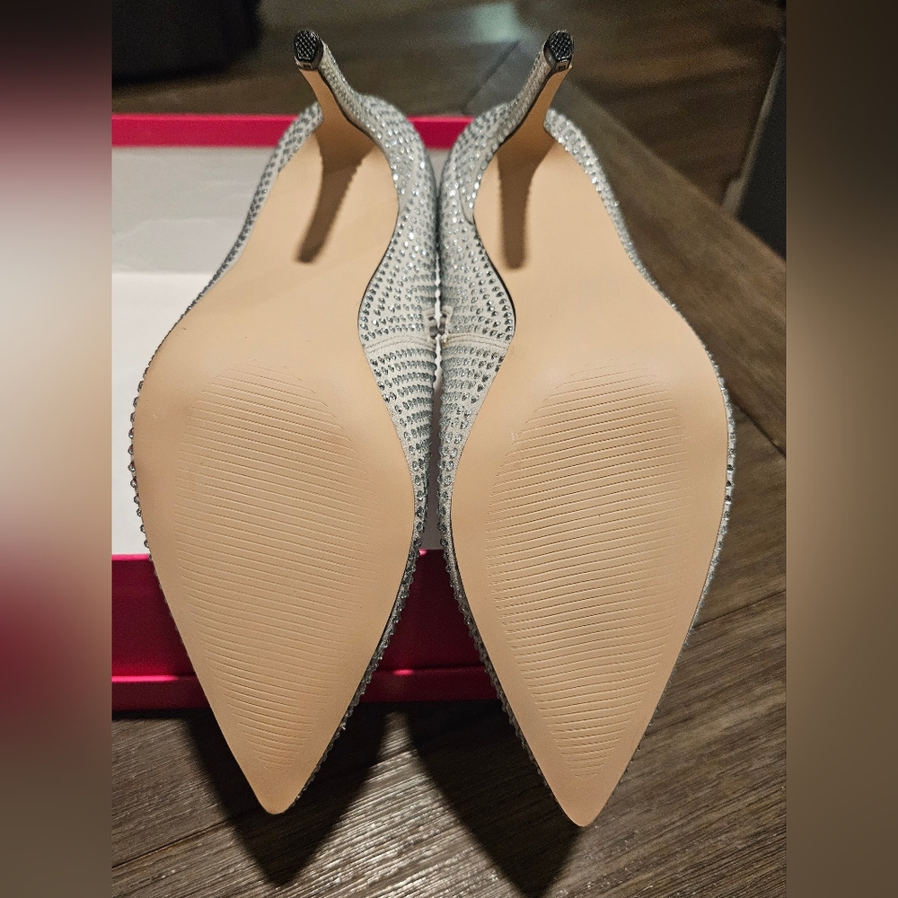 Bosalicia Rhinestone Bootie - Picture 8 of 8